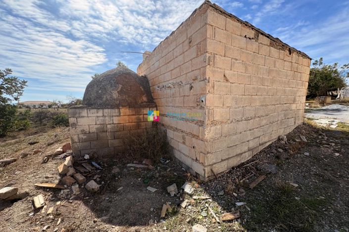 Image No.32-4 Bed Country House for sale