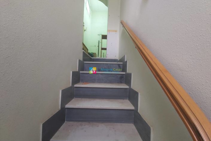 Image No.22-Maison de ville de 6 chambres à vendre à Almeria