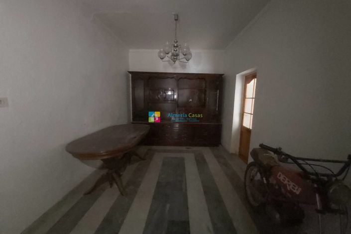 Image No.6-Maison de ville de 6 chambres à vendre à Almeria