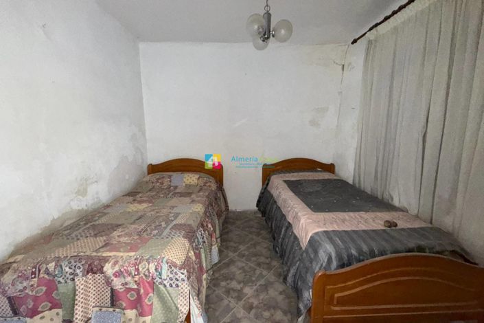 Image No.4-Maison de ville de 4 chambres à vendre à Cantoria