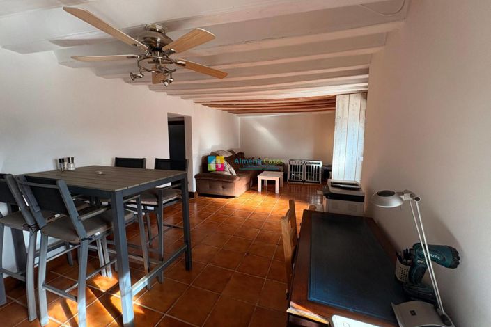 Image No.11-6 Bed Country House for sale