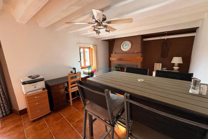 Image No.12-6 Bed Country House for sale