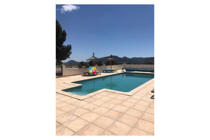 Image No.4-6 Bed Country House for sale