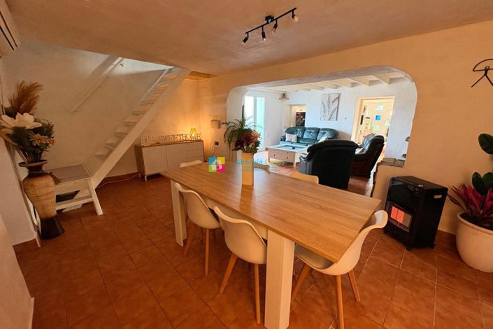 Image No.12-4 Bed Country House for sale