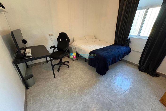 Image No.7-3 Bed Country House for sale