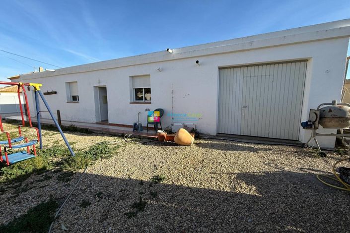 Image No.3-2 Bed Country House for sale