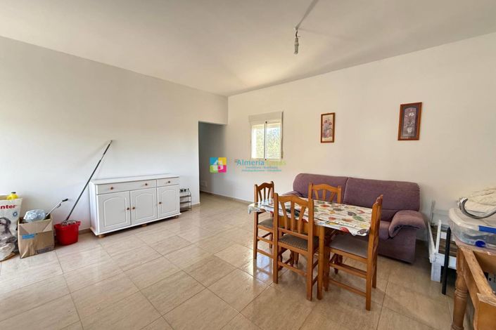 Image No.6-2 Bed Country House for sale