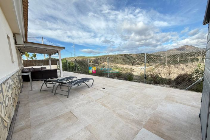 Image No.35-3 Bed Villa for sale