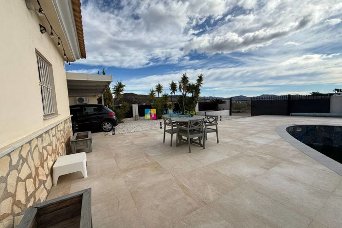 Image No.39-3 Bed Villa for sale