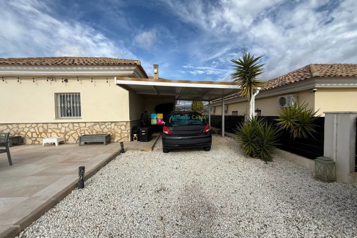 Image No.41-3 Bed Villa for sale