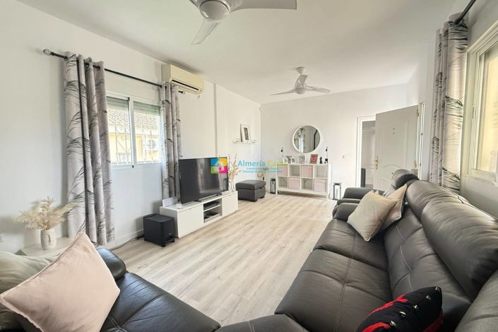 Image No.8-3 Bed Villa for sale