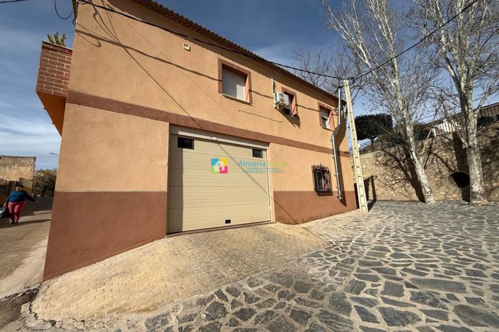 Image No.24-2 Bed Townhouse for sale