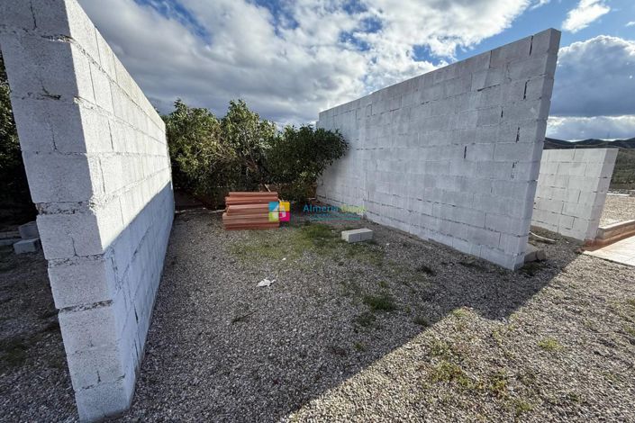 Image No.26-3 Bed Country House for sale