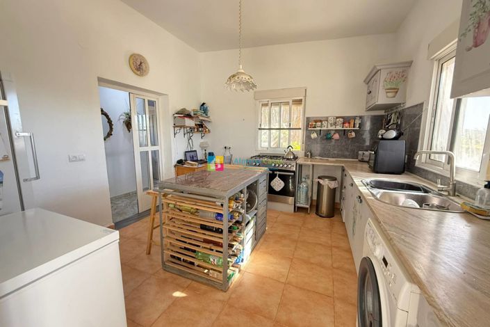 Image No.16-3 Bed Villa for sale