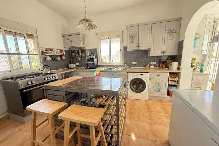 Image No.17-3 Bed Villa for sale