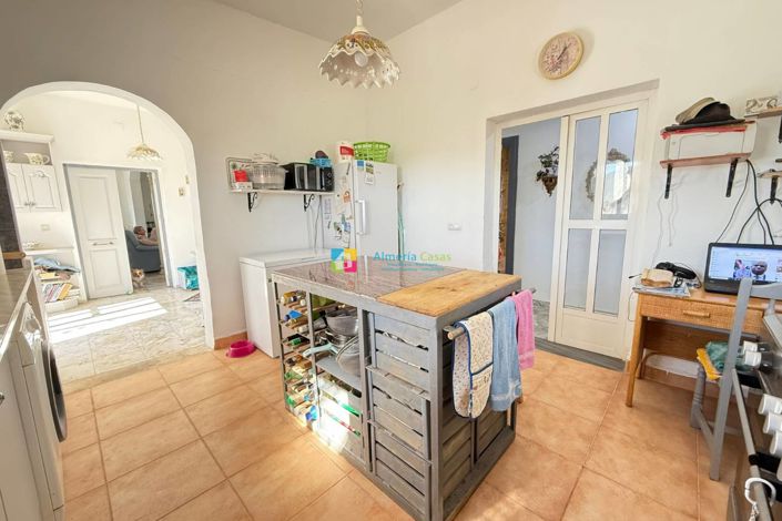 Image No.18-3 Bed Villa for sale