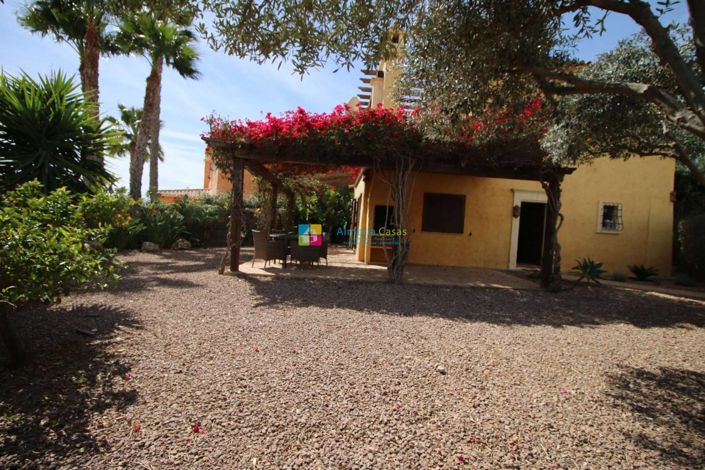 Image No.28-4 Bed Villa for sale