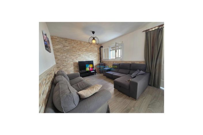 Image No.9-5 Bed Townhouse for sale