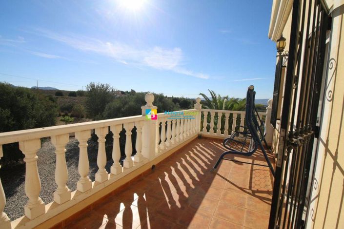 Image No.41-3 Bed Villa for sale