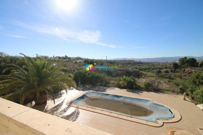 Image No.47-3 Bed Villa for sale