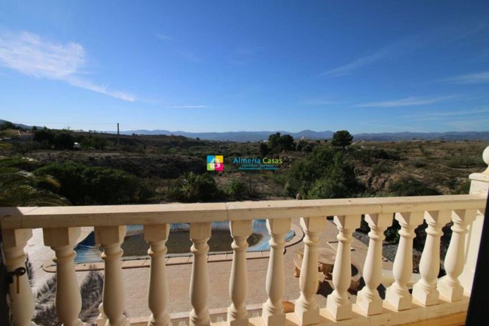 Image No.48-3 Bed Villa for sale