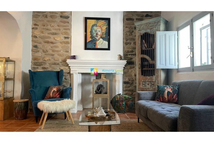 Image No.19-4 Bed Country House for sale