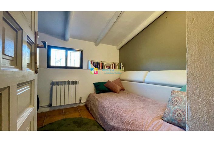 Image No.38-4 Bed Country House for sale