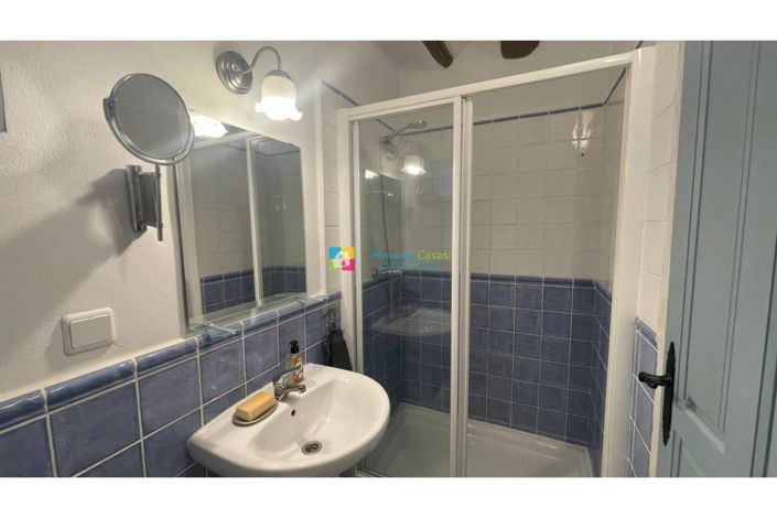 Image No.41-4 Bed Country House for sale