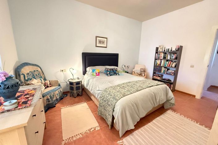 Image No.24-3 Bed Villa for sale