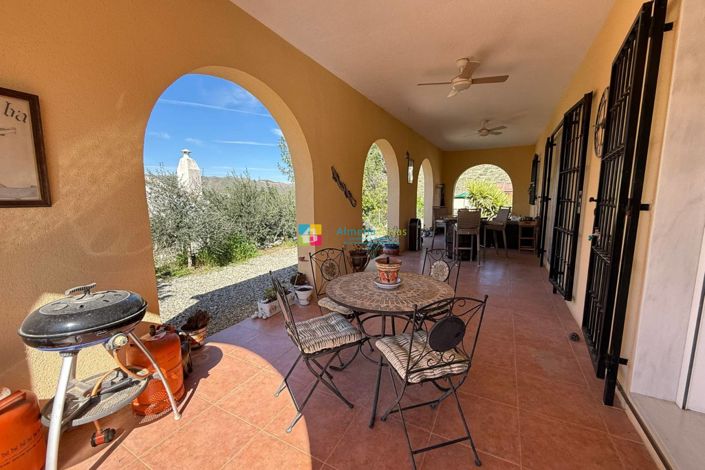 Image No.6-3 Bed Villa for sale