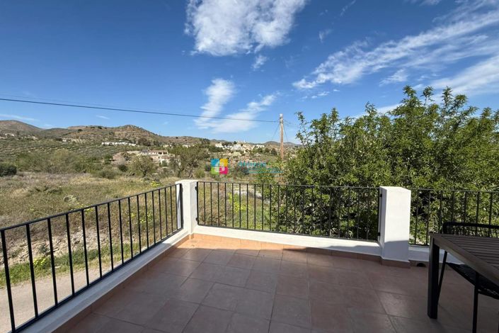 Image No.22-2 Bed Country House for sale