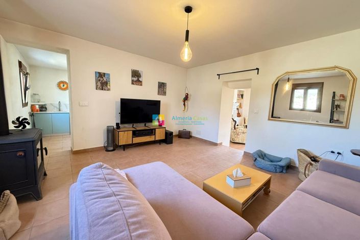 Image No.8-2 Bed Country House for sale