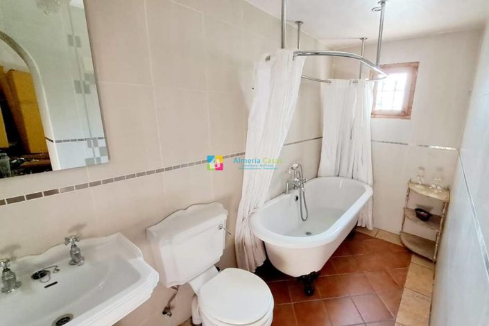 Image No.23-Maison de campagne de 7 chambres à vendre à Cantoria