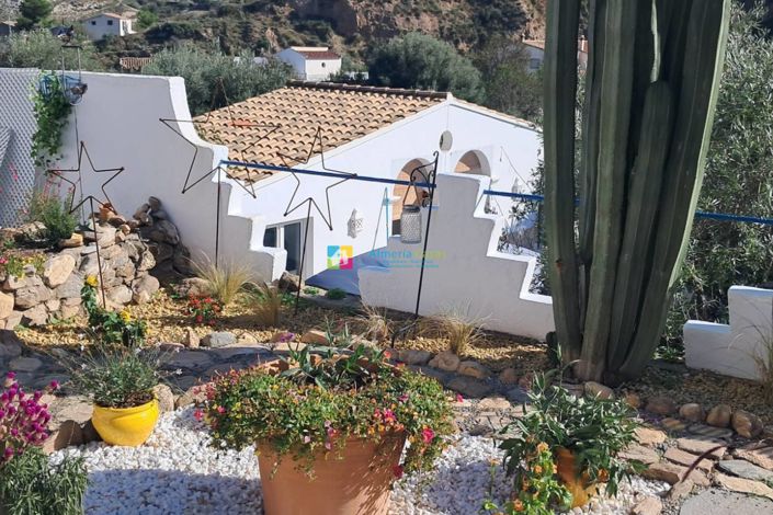 Image No.32-Maison de campagne de 7 chambres à vendre à Cantoria