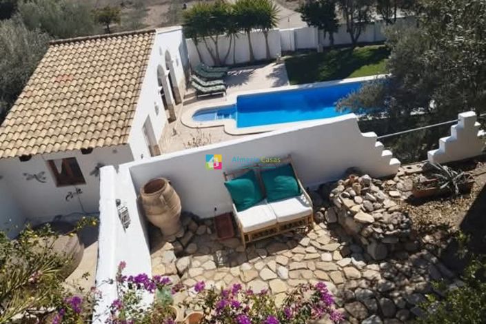 Image No.7-Maison de campagne de 7 chambres à vendre à Cantoria