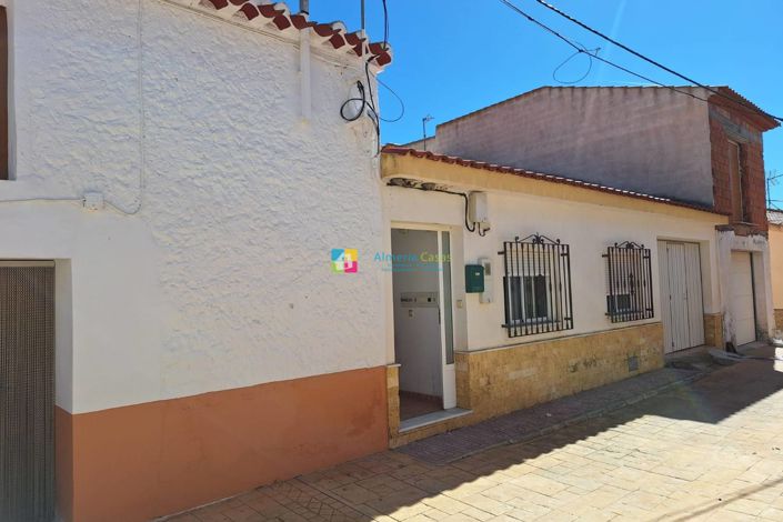 Image No.3-Maison de ville de 3 chambres à vendre à Oria