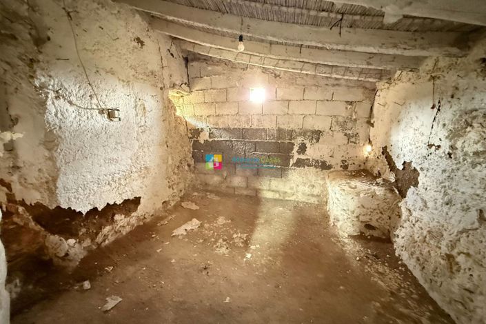 Image No.20-3 Bed Country House for sale