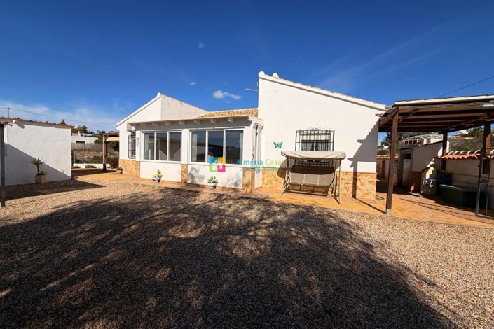 Image No.2-Villa de 4 chambres à vendre à Partaloa