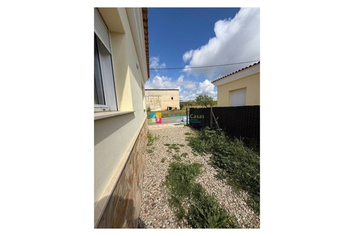 Image No.5-3 Bed Villa for sale