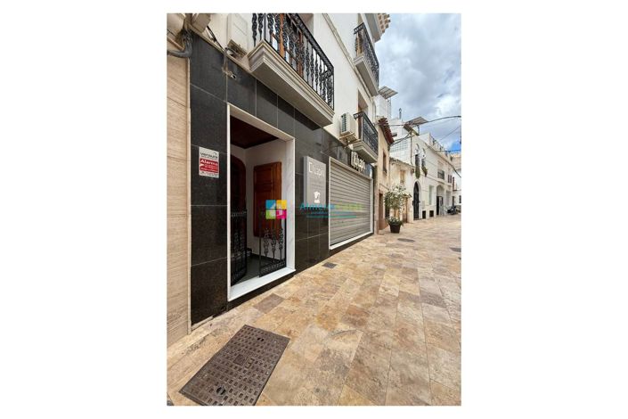 Image No.2-5 Bed Townhouse for sale