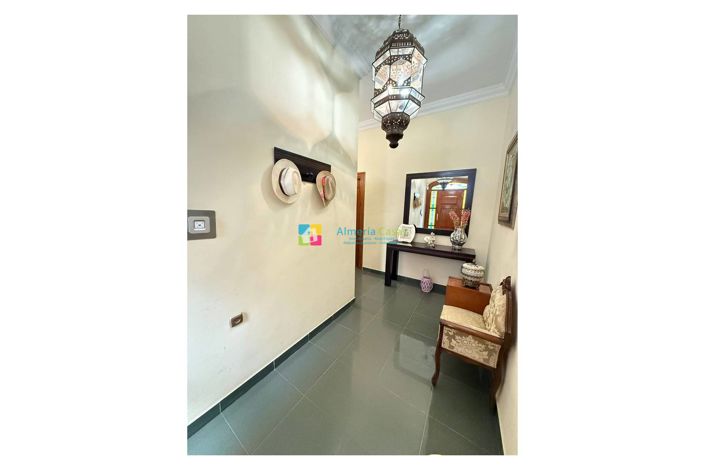 Image No.3-5 Bed Townhouse for sale