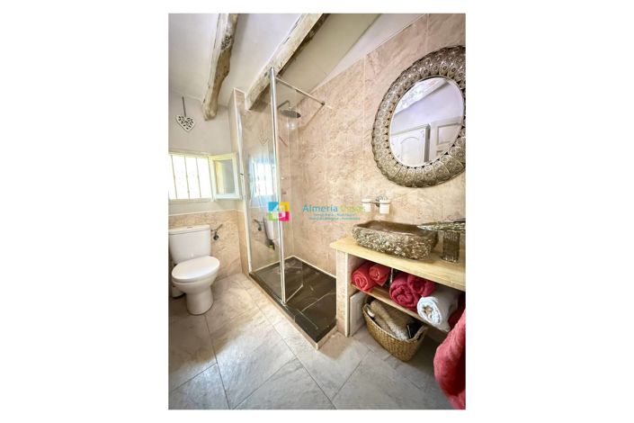 Image No.27-5 Bed Country House for sale