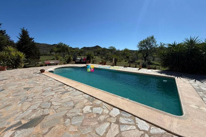 Image No.4-5 Bed Country House for sale