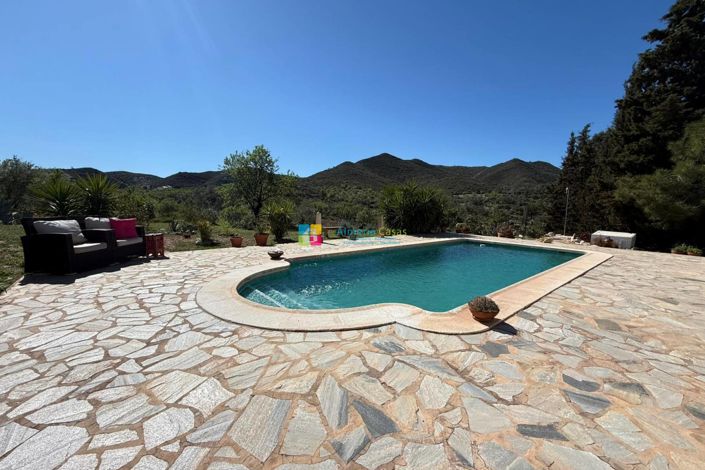 Image No.5-5 Bed Country House for sale