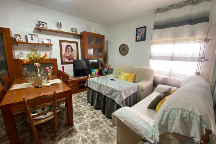 Image No.2-Maison de ville de 4 chambres à vendre à Lúcar