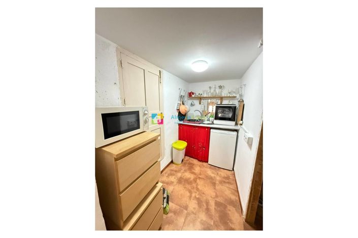 Image No.9-2 Bed Townhouse for sale