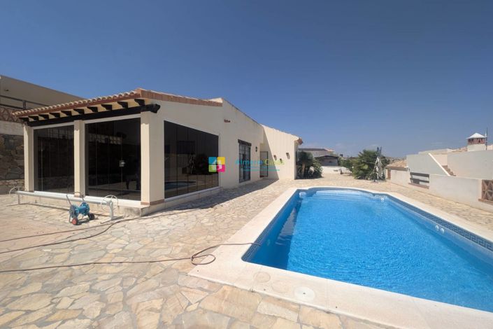 Image No.34-3 Bed Villa for sale