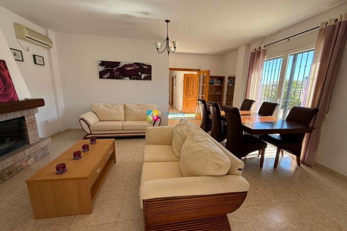 Image No.5-3 Bed Villa for sale