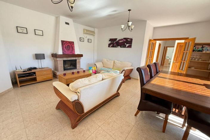 Image No.6-3 Bed Villa for sale