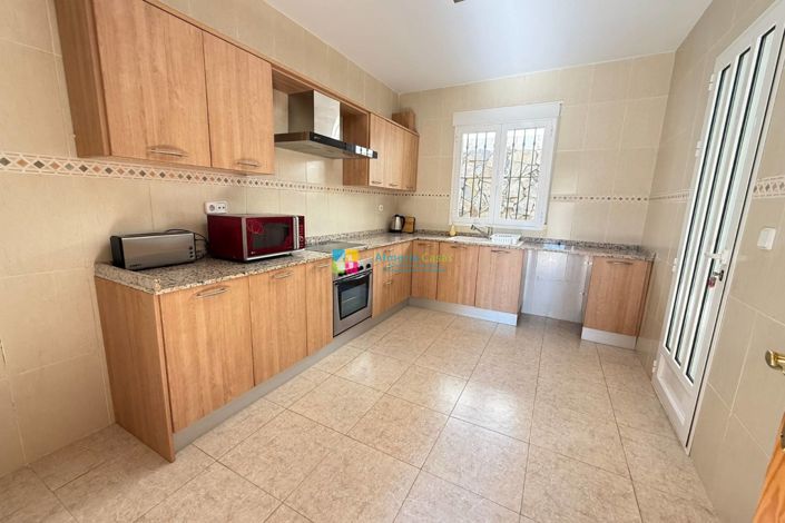 Image No.9-3 Bed Villa for sale